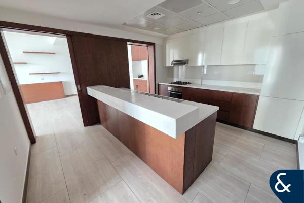 Must see | High floor | Vacant on transfer